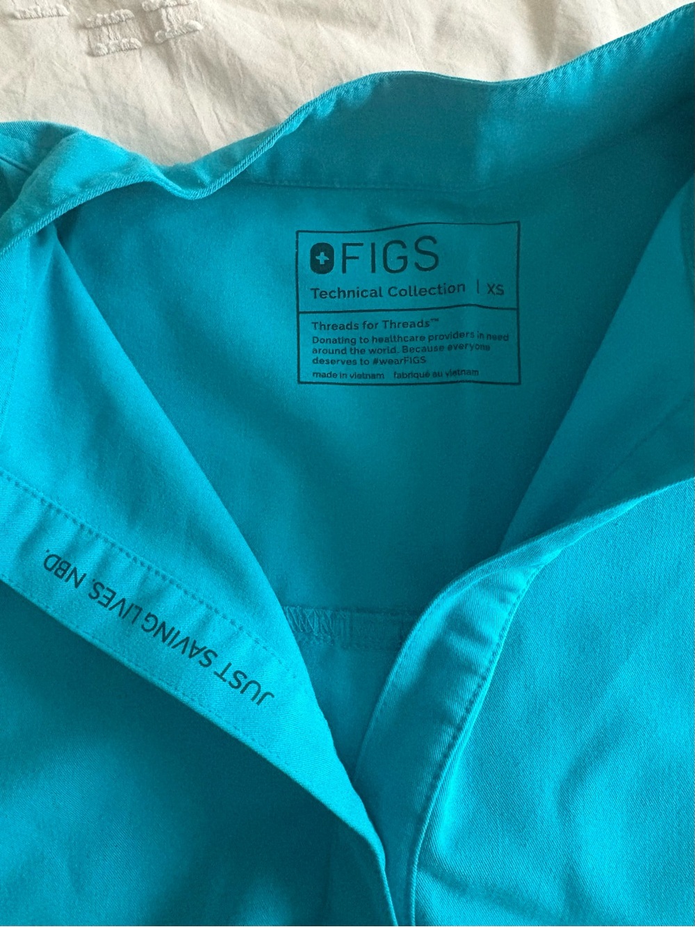 Figs Scrub Set - Rafaela top and Zamora jogger pants